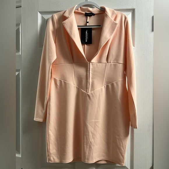 Pretty Little Thing Dress Size 12 - Picture 1 of 11